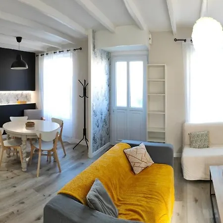 Charmante Maison De Ville , 4 Personnes , Les Herbiers Exterior photo